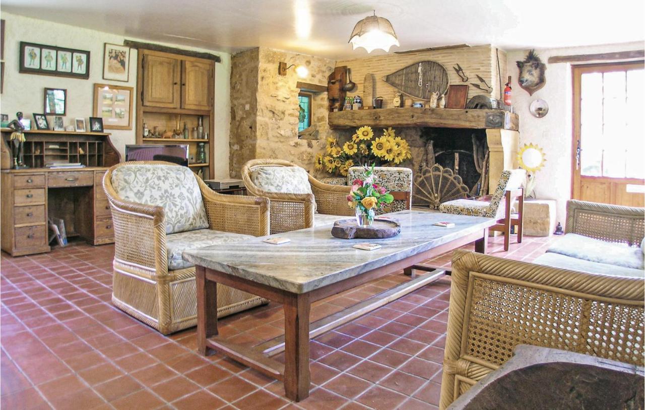 4 Bedroom Gorgeous Home In Monpazier Εξωτερικό φωτογραφία